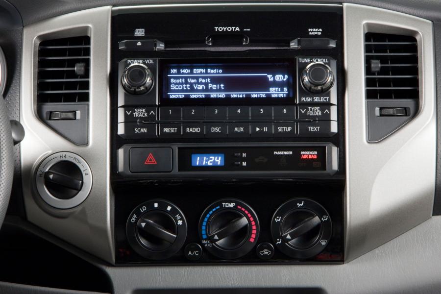  Toyota Tacoma 2012 года  (фото 8 из 43)